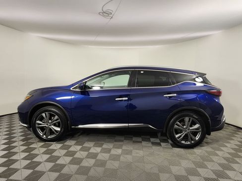 Used 2019 Nissan Murano Platinum image 2