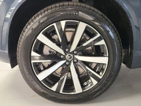 New 2026 Volvo XC90 B5 Core AWD/4WD image 8