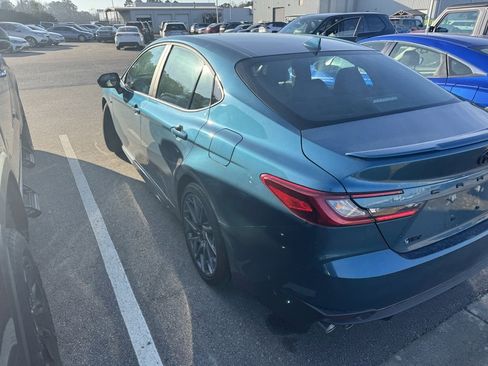 Certified 2025 Toyota Camry SE image 6