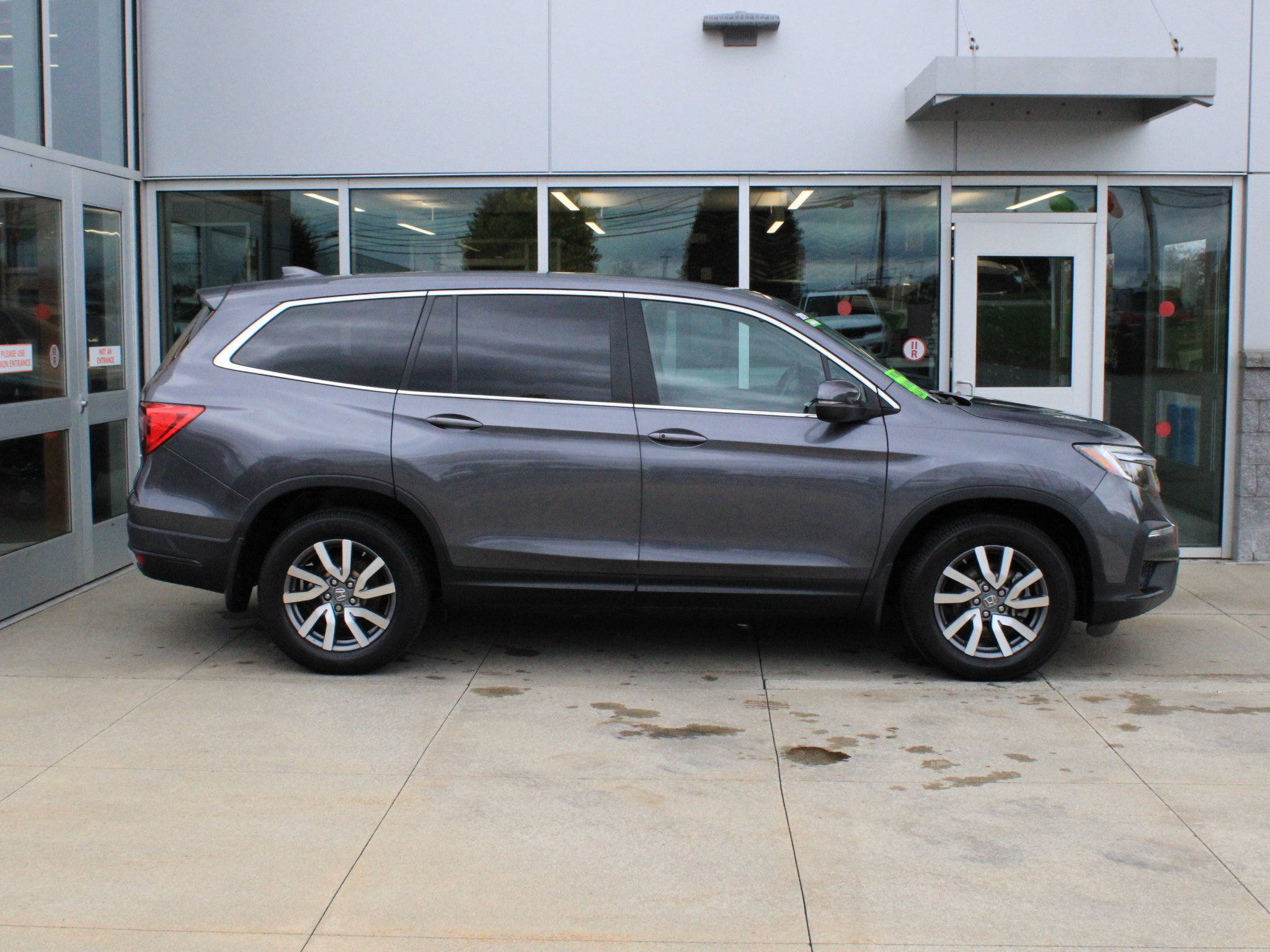 Used 2019 Honda Pilot EX-L image 4