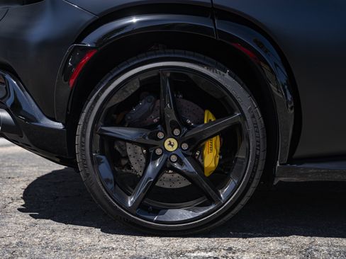 Certified 2026 Ferrari Purosangue AWD/4WD image 12