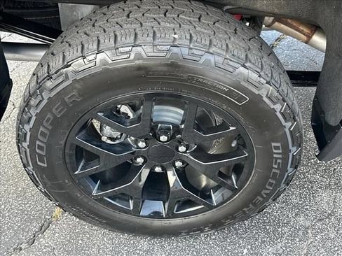 Certified 2026 GMC Sierra 1500 AT4 w/ AT4 Premium Package AWD/4WD image 34