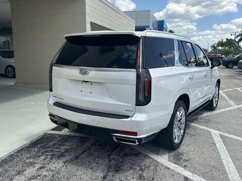 Used 2021 Cadillac Escalade Premium Luxury Platinum w/ LPO, Radiant Package AWD/4WD image 7