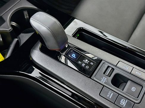 Certified 2024 Toyota Prius Prime FWD image 19