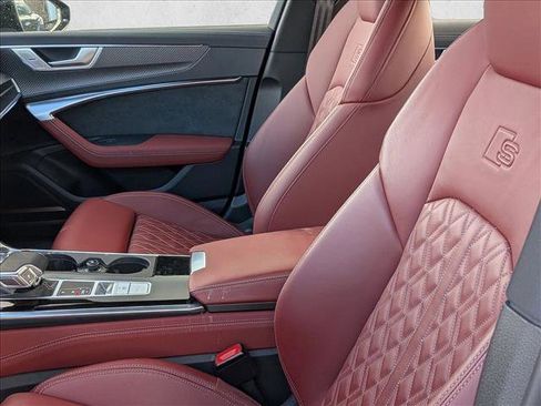 Used 2022 Audi S6 Premium Plus w/ S Sport Package image 13
