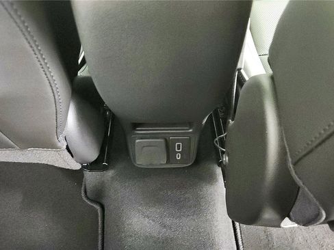 Used 2026 Buick Encore GX Avenir w/ Avenir Technology Package image 37