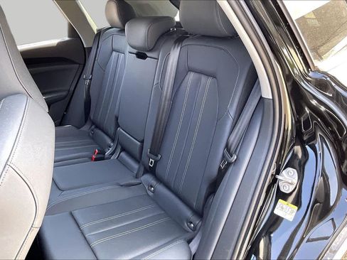 Used 2026 Audi Q5 Premium AWD/4WD image 21