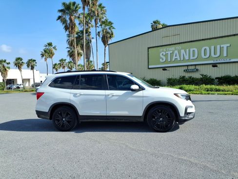 Certified 2022 Honda Pilot Special Edition image 9