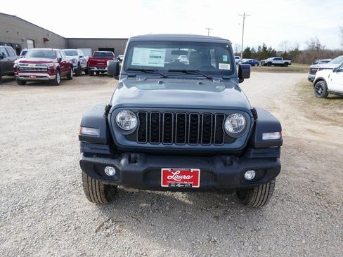 New 2026 Jeep Wrangler Sport AWD/4WD image 9