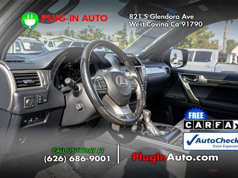 Used 2020 Lexus GX 460 Premium w/ Premium Package image 6