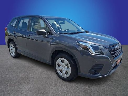 Used 2023 Subaru Forester AWD/4WD image 3