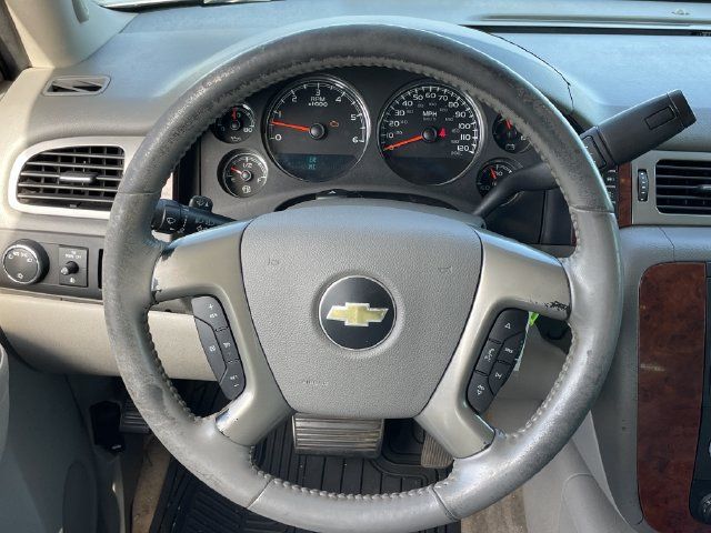 Used 2014 Chevrolet Tahoe LT RWD image 11