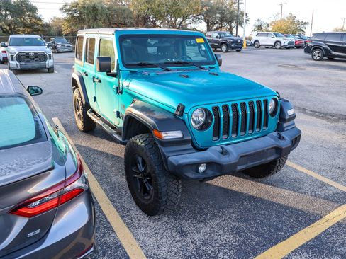 Used 2020 Jeep Wrangler Unlimited Sport image 5