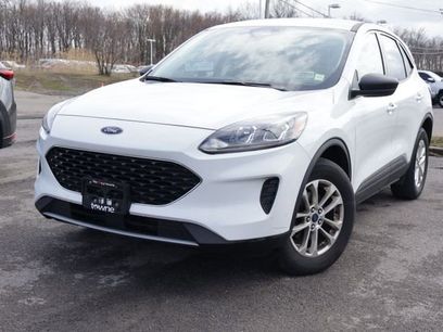 Used 2022 Ford Escape SE