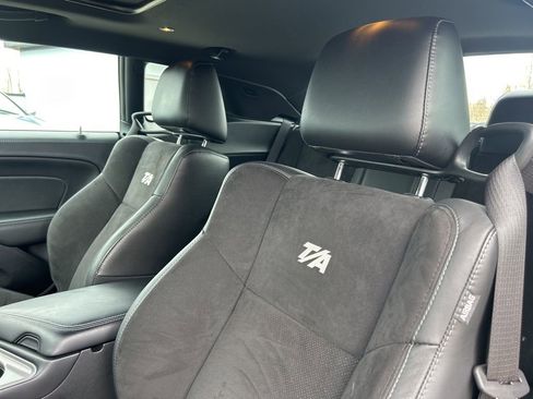 Used 2023 Dodge Challenger R/T w/ T/A Package image 41