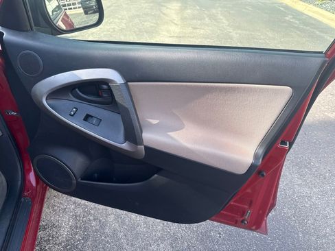 Used 2008 Toyota RAV4 4WD image 9
