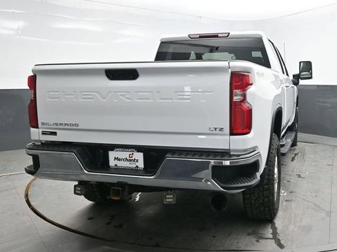 Used 2024 Chevrolet Silverado 2500 LTZ AWD/4WD image 6