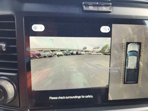 New 2025 Ford F250 Platinum image 19