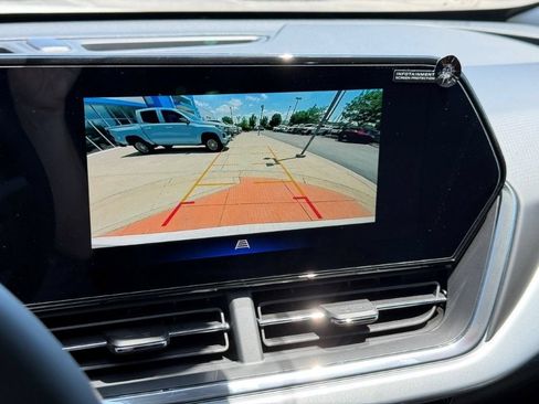 New 2026 Chevrolet Trax LT w/ Driver Confidence Package FWD image 19