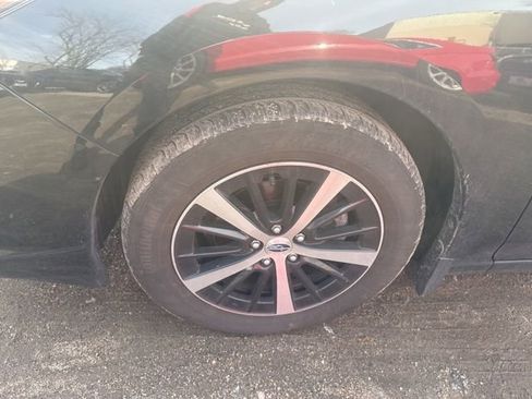 Used 2023 Subaru Impreza Premium image 6