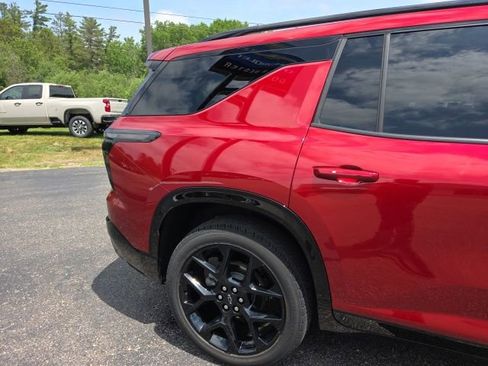 Used 2026 Chevrolet Traverse RS AWD/4WD image 36
