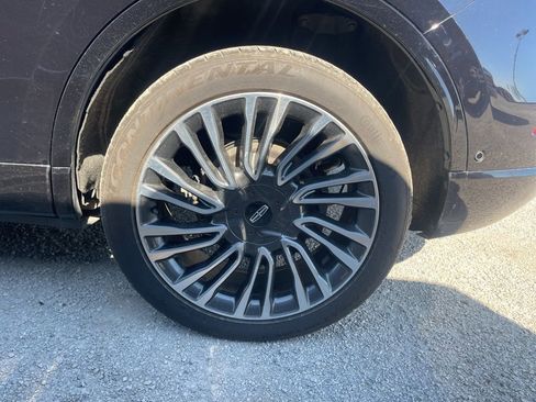 Used 2020 Lincoln Corsair Reserve w/ Equipment Group 201A image 28