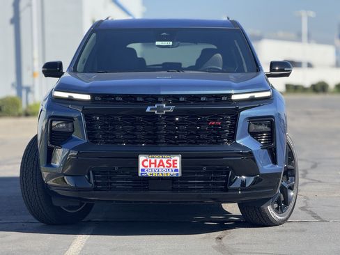 New 2026 Chevrolet Traverse RS w/ LPO, Floor Liner Package image 2