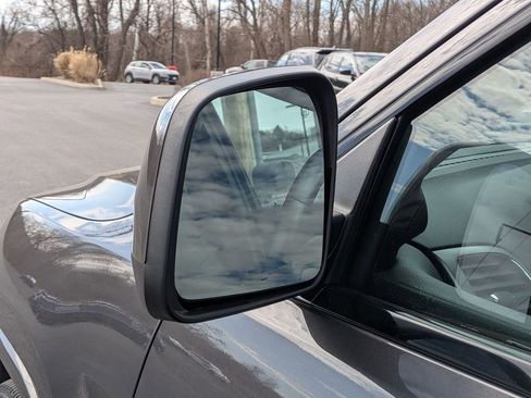 Used 2020 Jeep Grand Cherokee Altitude image 11