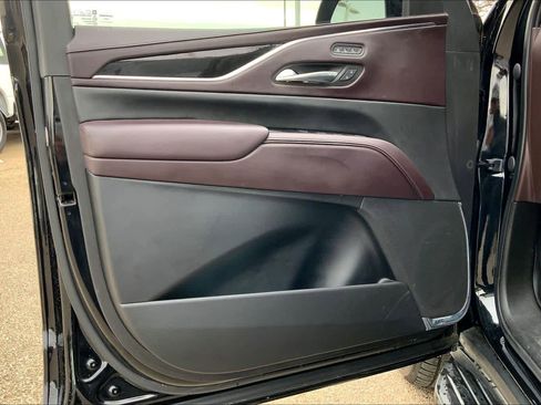 Used 2021 Cadillac Escalade Sport Platinum image 21