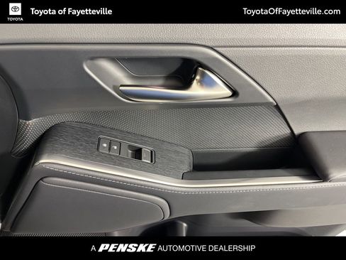 Used 2026 Lexus GX 550 w/ Cold Area Package image 23