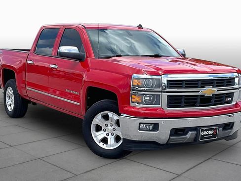 Used 2014 Chevrolet Silverado 1500 LTZ Z71 w/ LTZ Plus Package AWD/4WD image 3