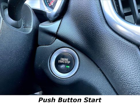 Used 2019 Chevrolet Equinox LT w/ Sun & Navigation Package FWD image 38
