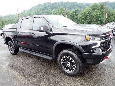 Used 2022 Chevrolet Silverado 1500 ZR2 AWD/4WD image 12