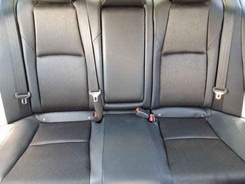 Used 2018 Honda Accord Sport image 23