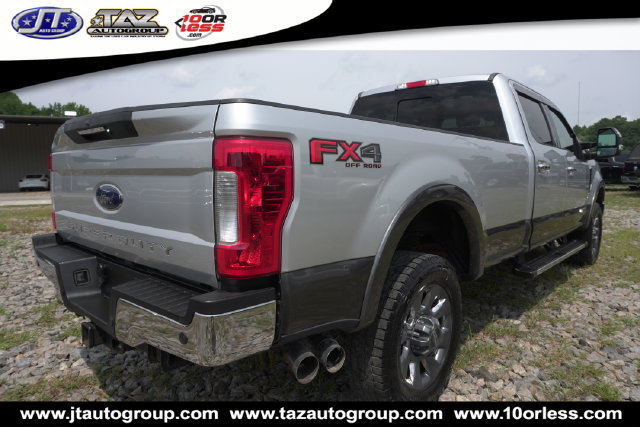 Used 2017 Ford F350 Lariat w/ Lariat Ultimate Package AWD/4WD image 7