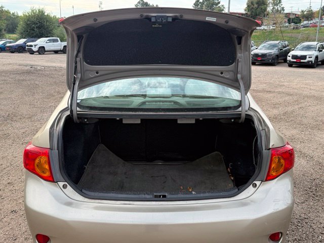 Used 2010 Toyota Corolla LE FWD image 13