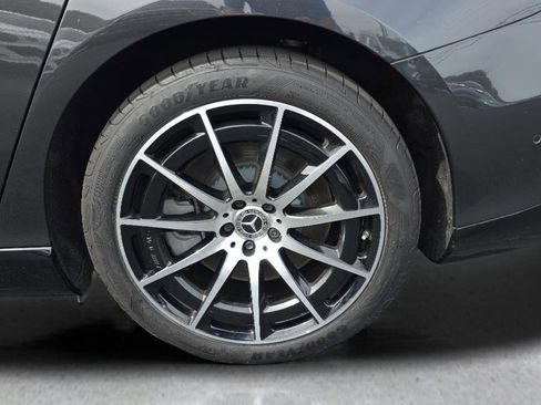 Used 2024 Mercedes-Benz EQS 580 580 image 15