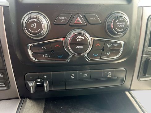 Used 2021 RAM 1500 Classic Warlock w/ Trailer & Traction Group image 15