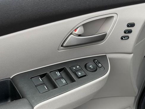 Used 2012 Honda Odyssey Touring image 22