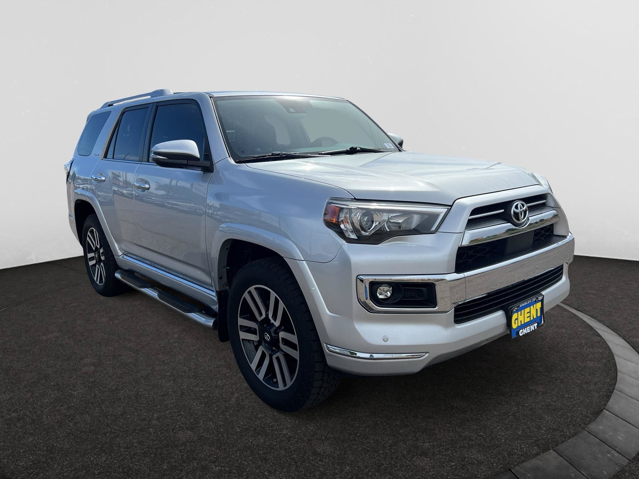 Used 2021 Toyota 4Runner Limited AWD/4WD image 4