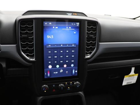 New 2025 Ford Ranger XL image 19