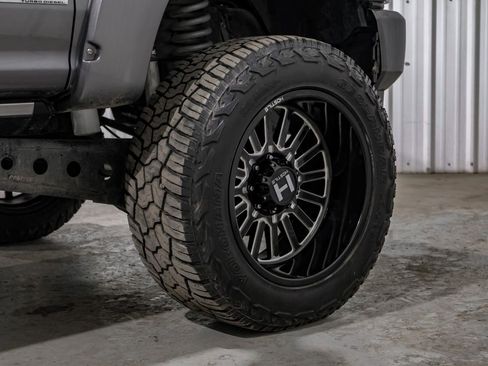 Used 2022 Ford F350 Limited image 64