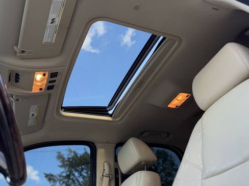 Used 2007 Cadillac Escalade 2WD w/ Information Package image 14