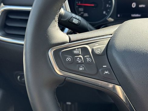 Used 2024 Chevrolet Equinox LT image 19