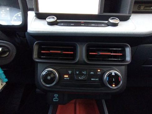 Used 2023 Ford Maverick XLT image 53