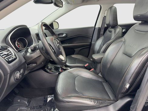 Used 2019 Jeep Compass Limited AWD/4WD image 17
