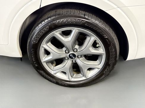 Used 2020 Kia Sorento SX image 37