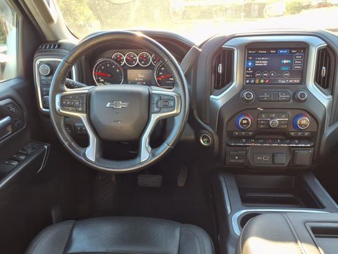 Used 2022 Chevrolet Silverado 3500 LTZ w/ LTZ Plus Package image 8