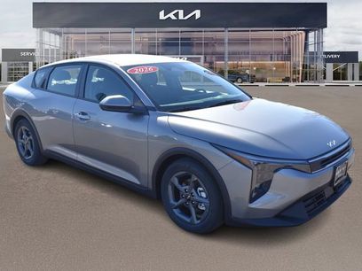 New 2026 Kia K4 LXS