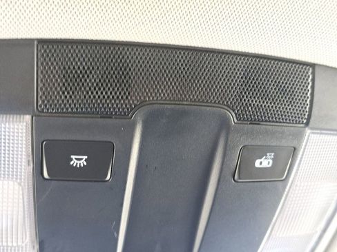 Certified 2025 Kia Sportage LX image 30